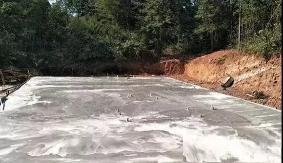 輕鋼別墅的地基要做多深？(圖2)