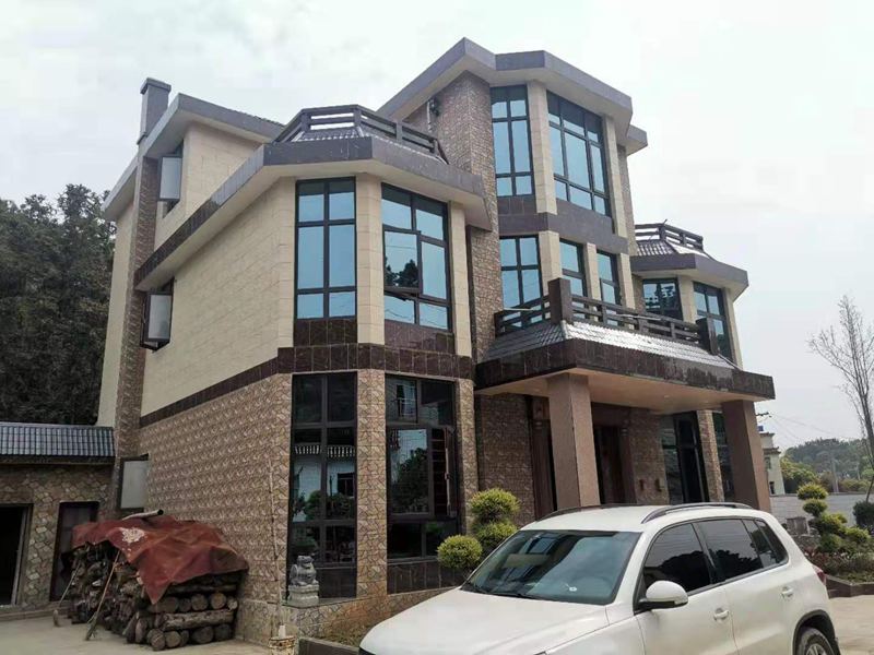 磚混和輕鋼別墅的優(yōu)點(diǎn)有哪些(圖1) 磚混和輕鋼別墅的優(yōu)點(diǎn)有哪些(圖1)