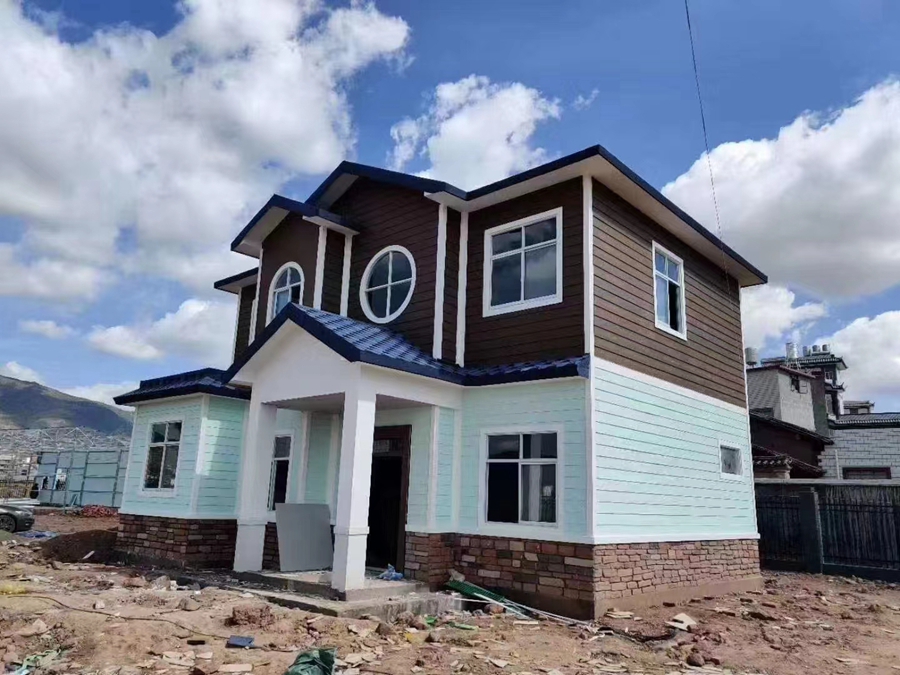 顛覆傳統(tǒng)！體驗(yàn)輕鋼別墅的奢華與時(shí)尚(圖2)