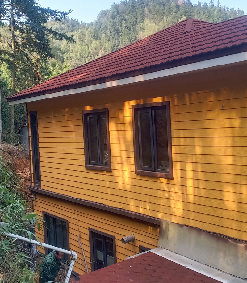 輕鋼別墅屋頂設(shè)計(jì)，展現(xiàn)獨(dú)特的建筑特色